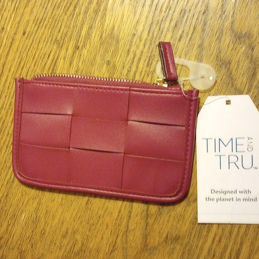 (NWT) Time & Tru wallet - FREE if bundle with 1+ item!
